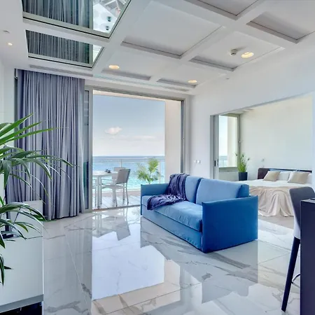 Stunning Sea Views In Tigne Point, With Pool * Sliema